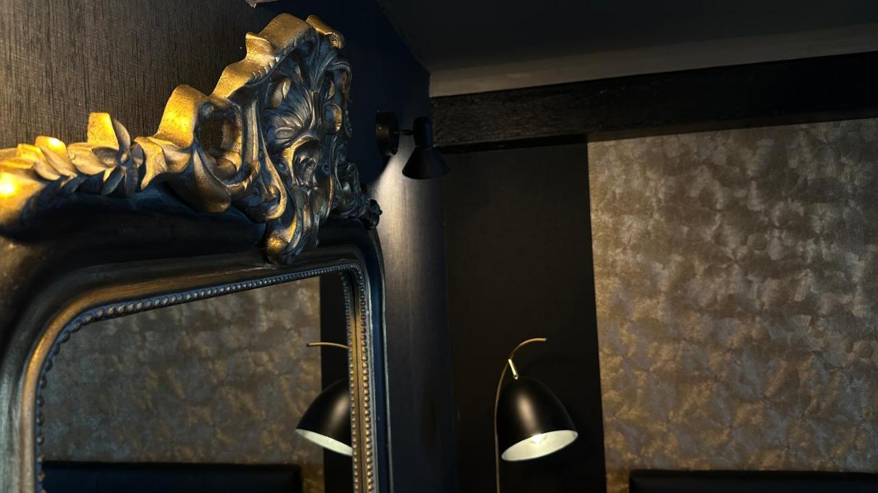 Apartment La Black / Les Romantiques A Centre Historique
